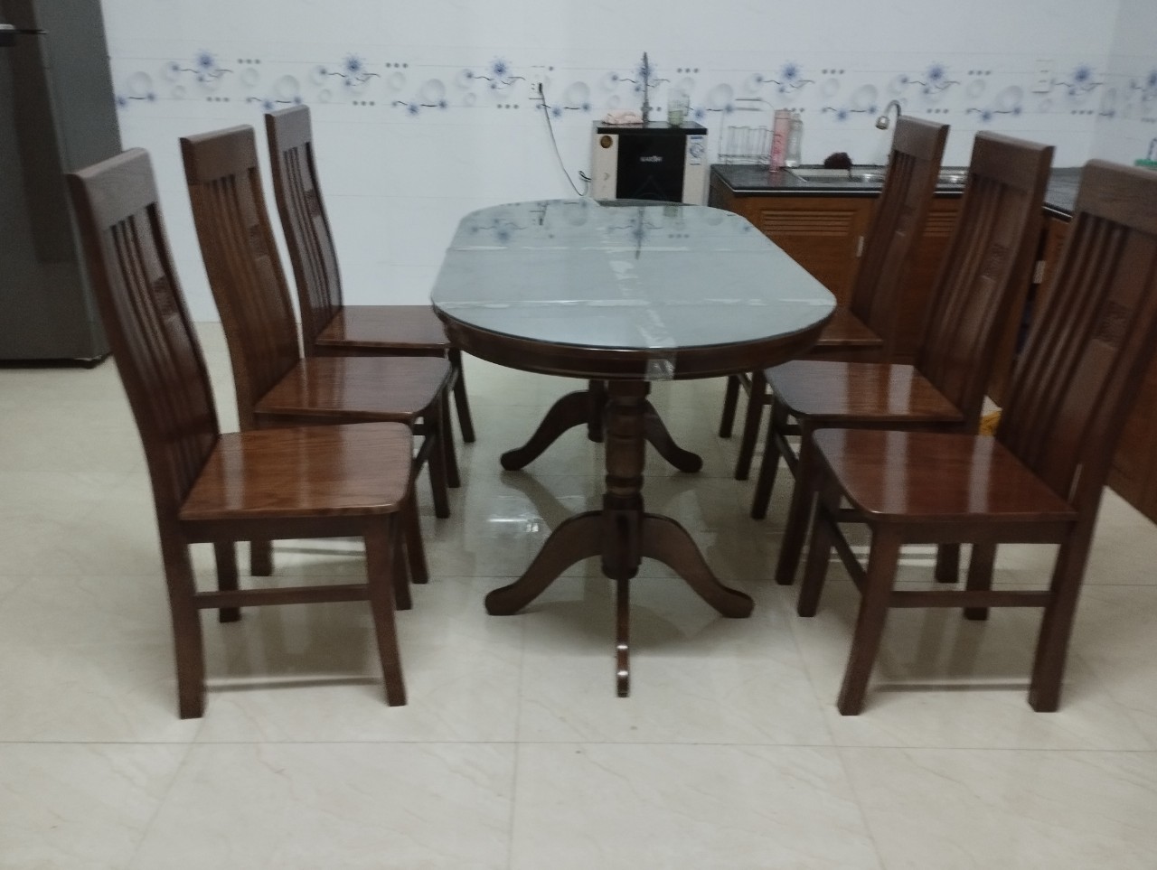 Bộ Bàn Ghế Gỗ Sồi Nga Tròn 6 Ghế Màu Óc Chó Hải Phòng